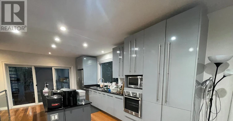 UPPER B-193 Brunswick Avenue, Toronto, ON, M5S 2M4 - 10
