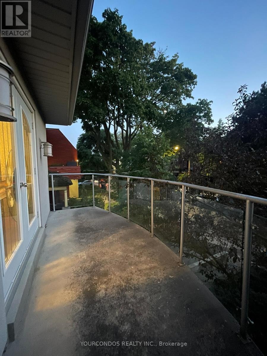 UPPER B-193 Brunswick Avenue, Toronto, ON, M5S 2M4 - 5