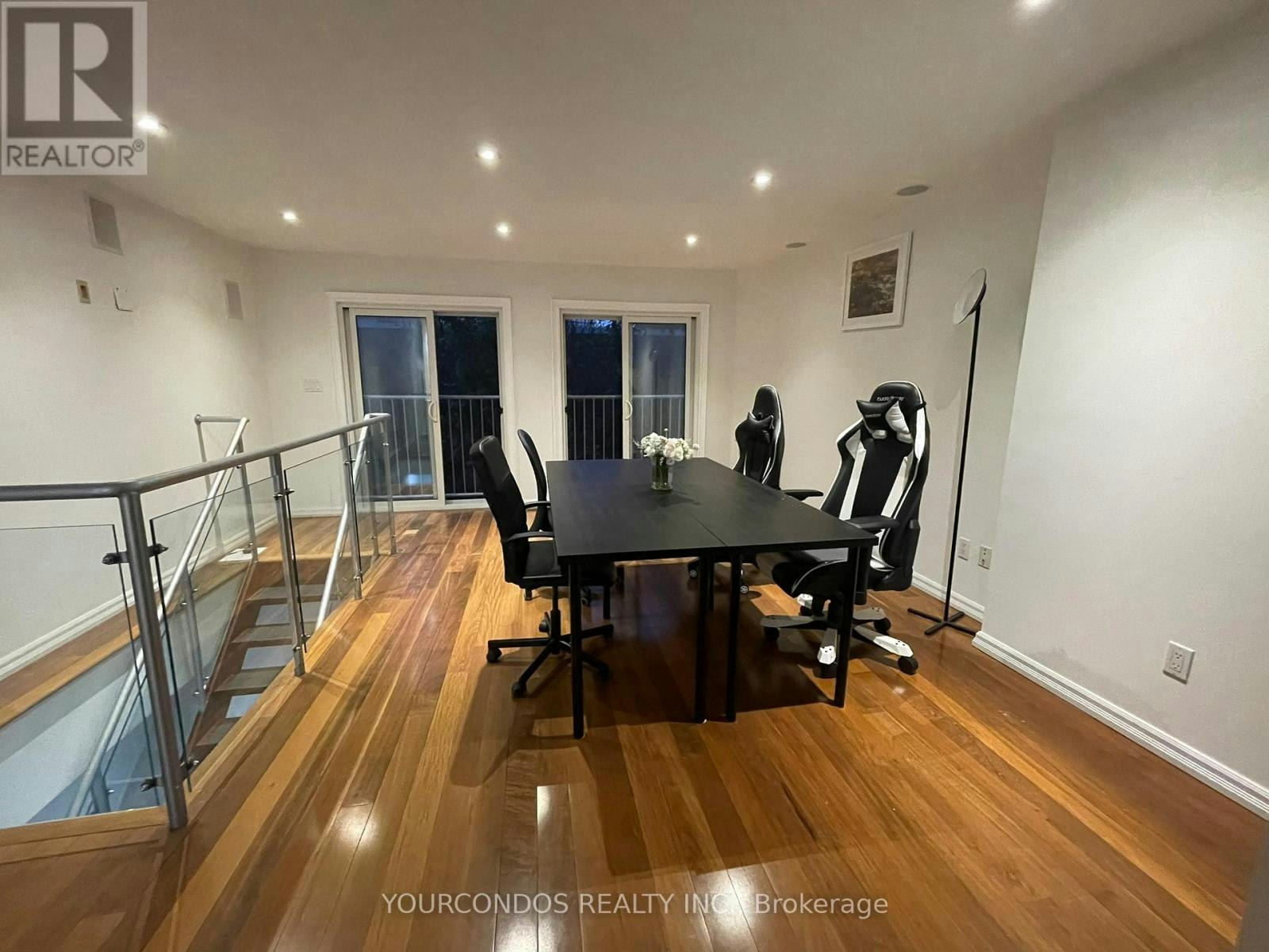 UPPER B-193 Brunswick Avenue, Toronto, ON, M5S 2M4 - 17