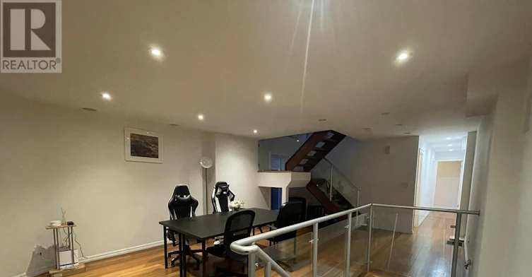 UPPER B-193 Brunswick Avenue, Toronto, ON, M5S 2M4 - 19