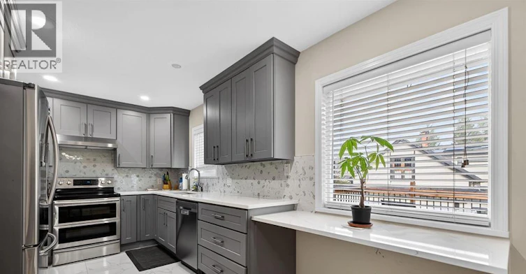 Upper-22939 128 Avenue, Maple Ridge, BC, V2X 4R7 - 2