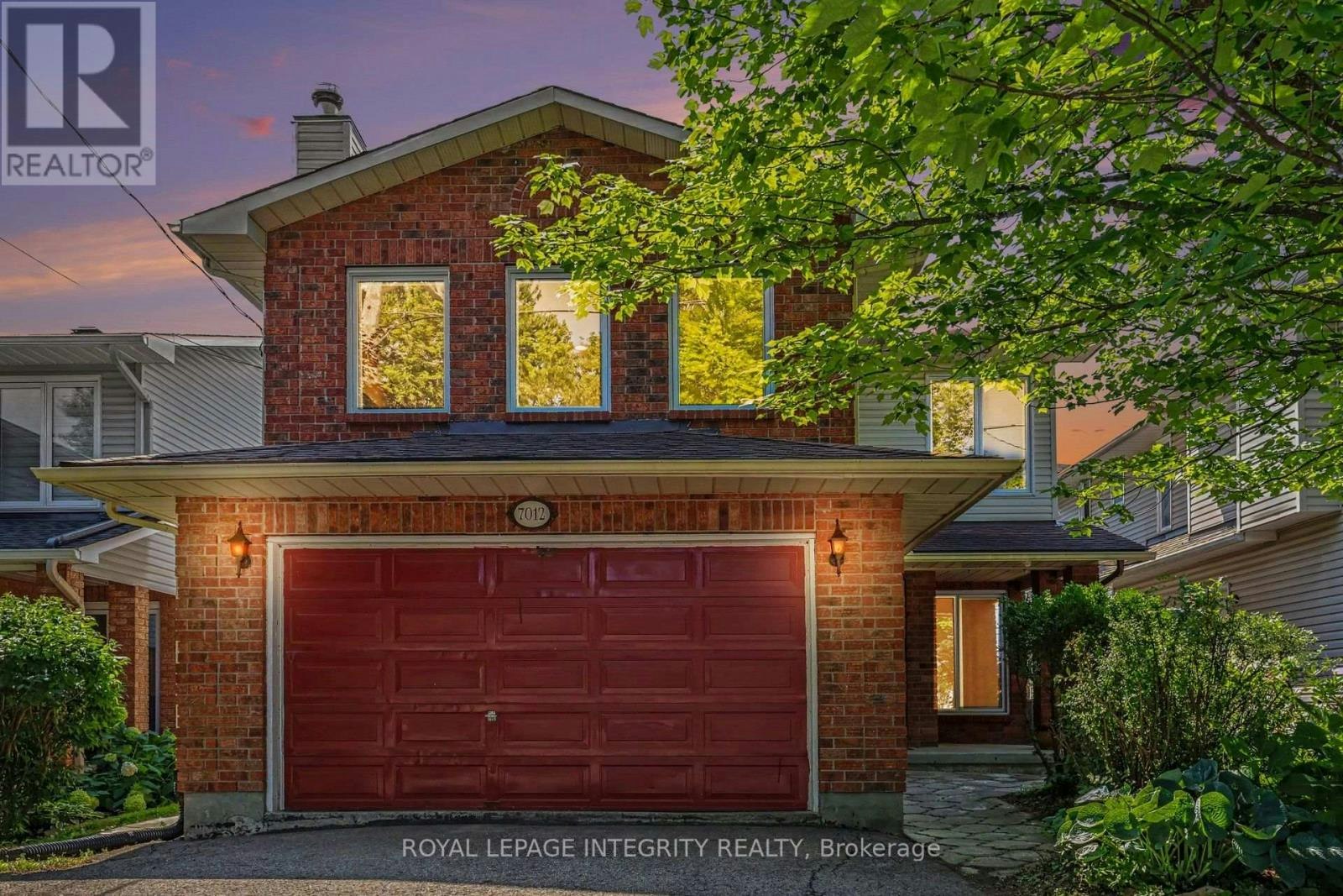 7012 Notre Dame Street, Ottawa, ON, K1C 1H7