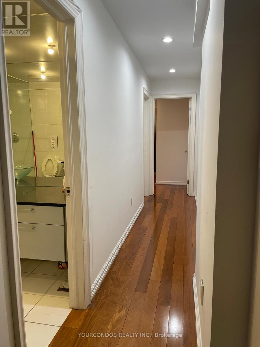 UPPER A & B-193 Brunswick Avenue, Toronto, ON, M5S 2M4 - 20