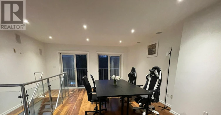 UPPER A & B-193 Brunswick Avenue, Toronto, ON, M5S 2M4 - 17