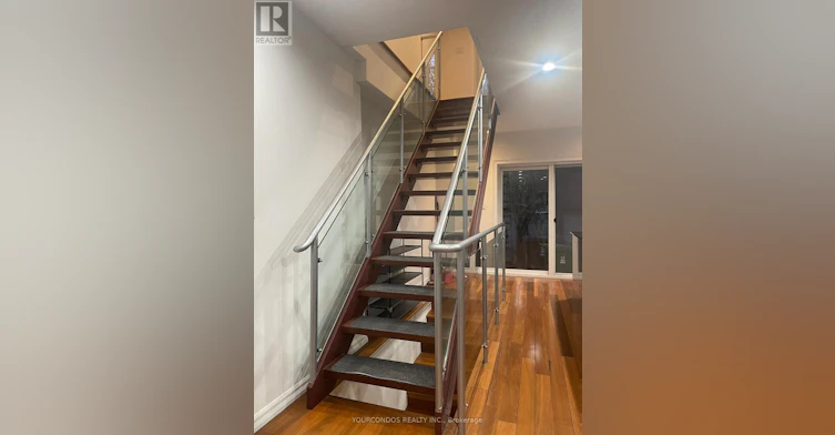 UPPER A & B-193 Brunswick Avenue, Toronto, ON, M5S 2M4 - 16