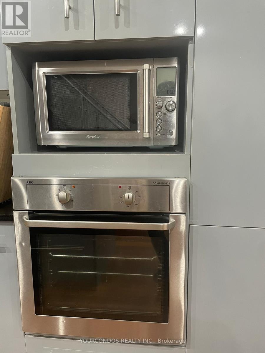 UPPER A & B-193 Brunswick Avenue, Toronto, ON, M5S 2M4 - 14