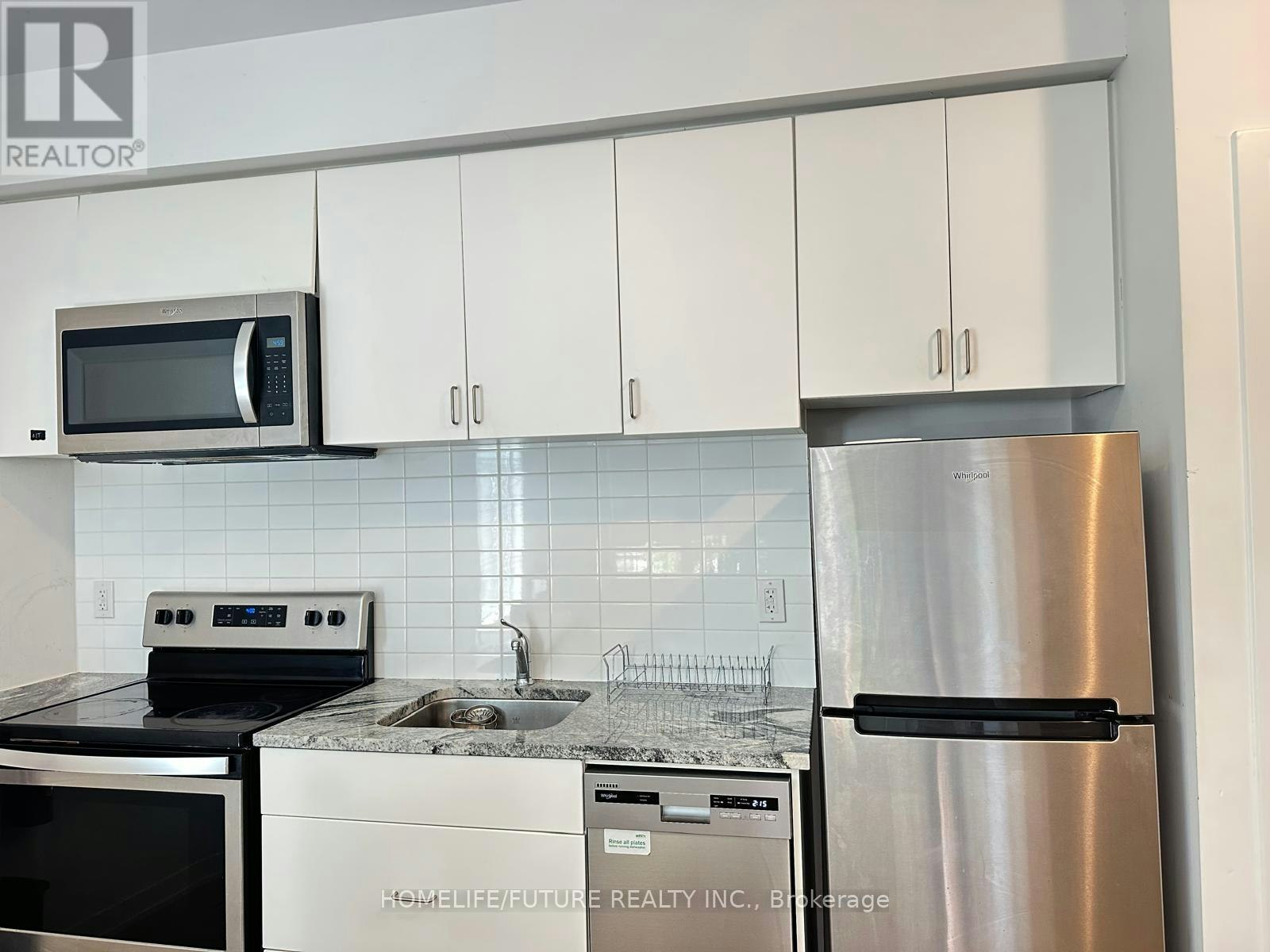 65-1760 Simcoe Street N, Oshawa, ON, L3G 0C3 - 4