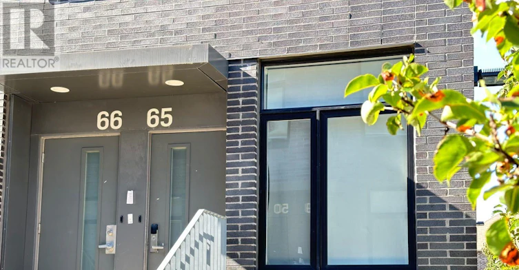 65-1760 Simcoe Street N, Oshawa, ON, L3G 0C3 - 2