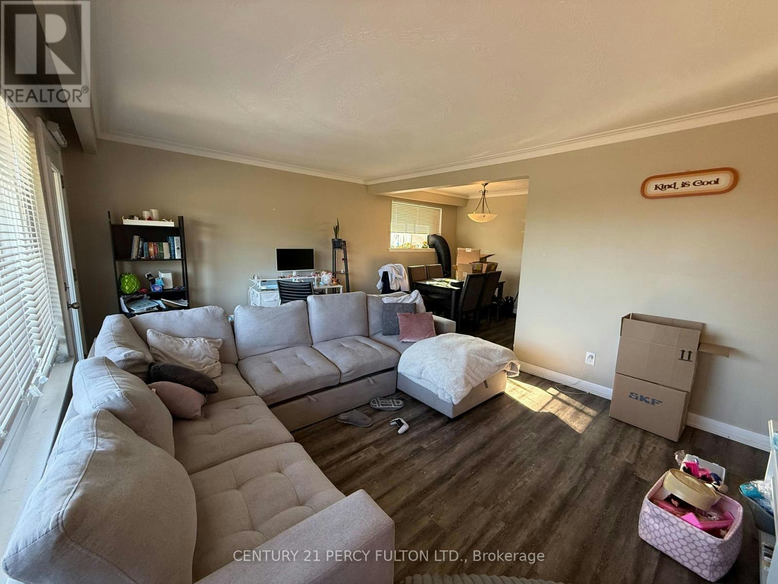 3-706 Dunlop Street W, Whitby, ON, L1N 1V5 - 14