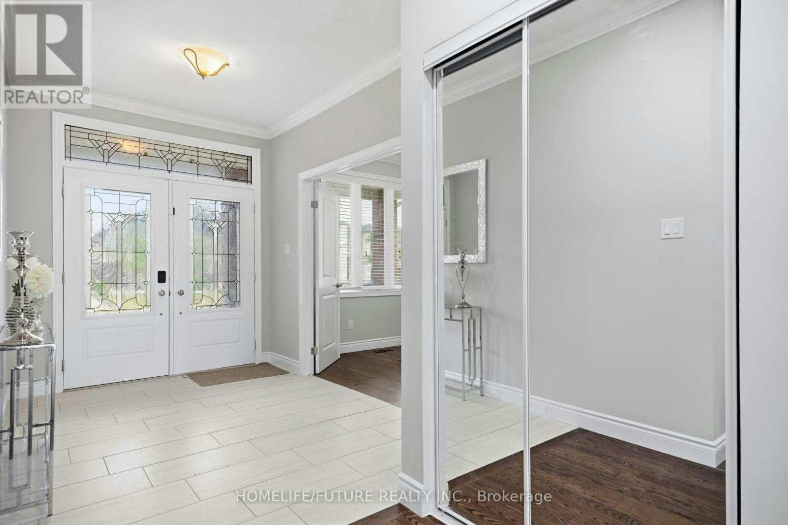 1049 Melsetter Way, London, ON, N6G 5C7 - 4