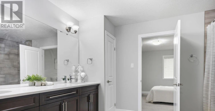 1049 Melsetter Way, London, ON, N6G 5C7 - 23