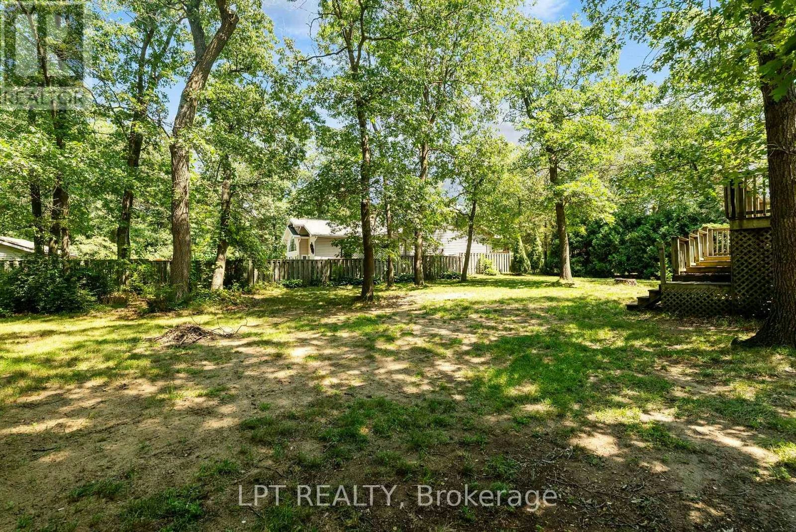 7806 Alfred Crescent, Lambton Shores, ON, N0M 2L0 - 41