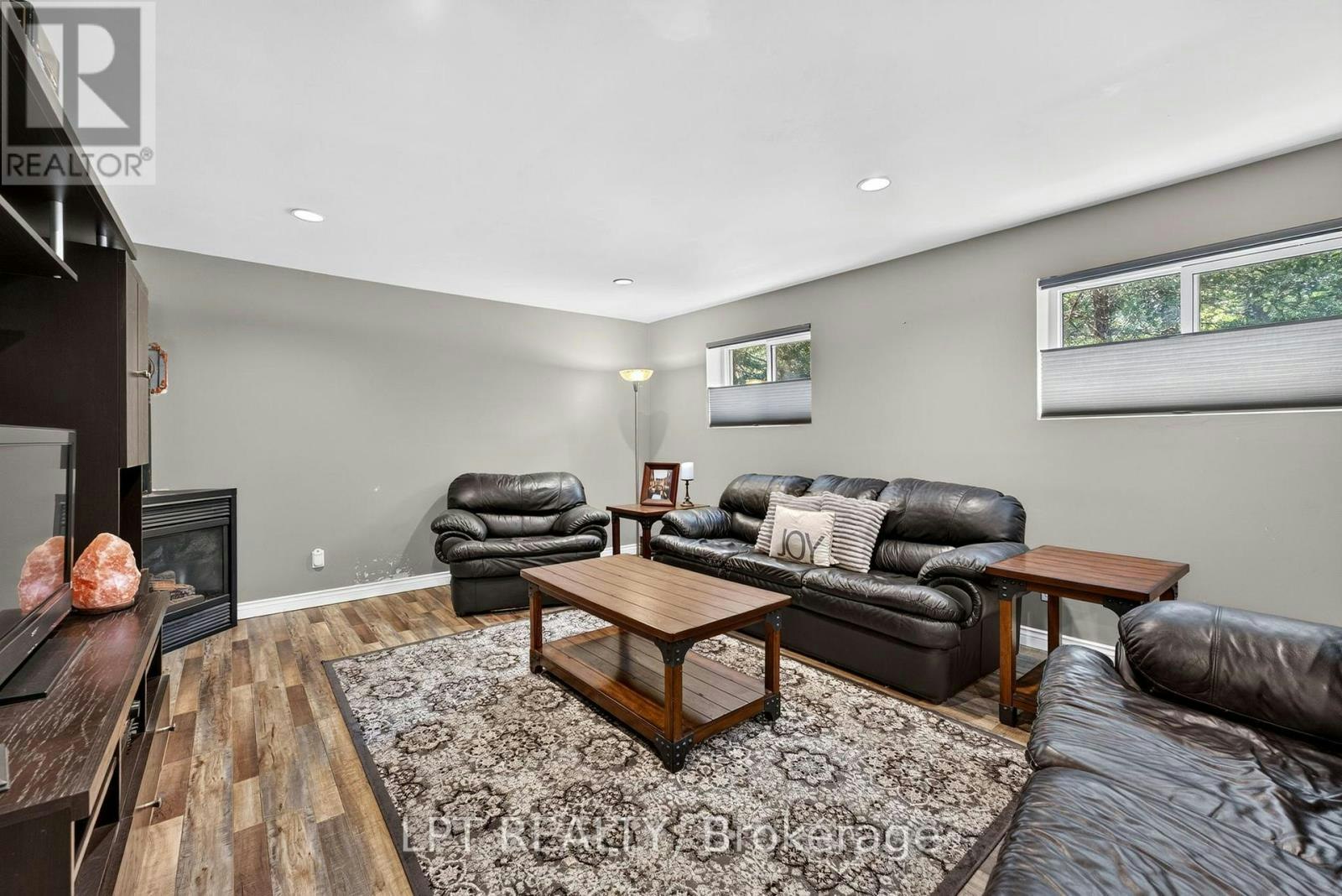 7806 Alfred Crescent, Lambton Shores, ON, N0M 2L0 - 32