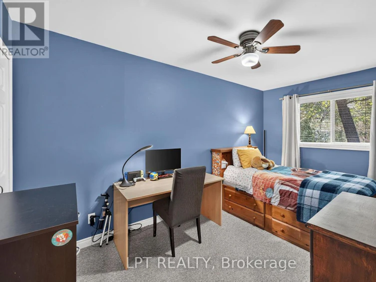 7806 Alfred Crescent, Lambton Shores, ON, N0M 2L0 - 21