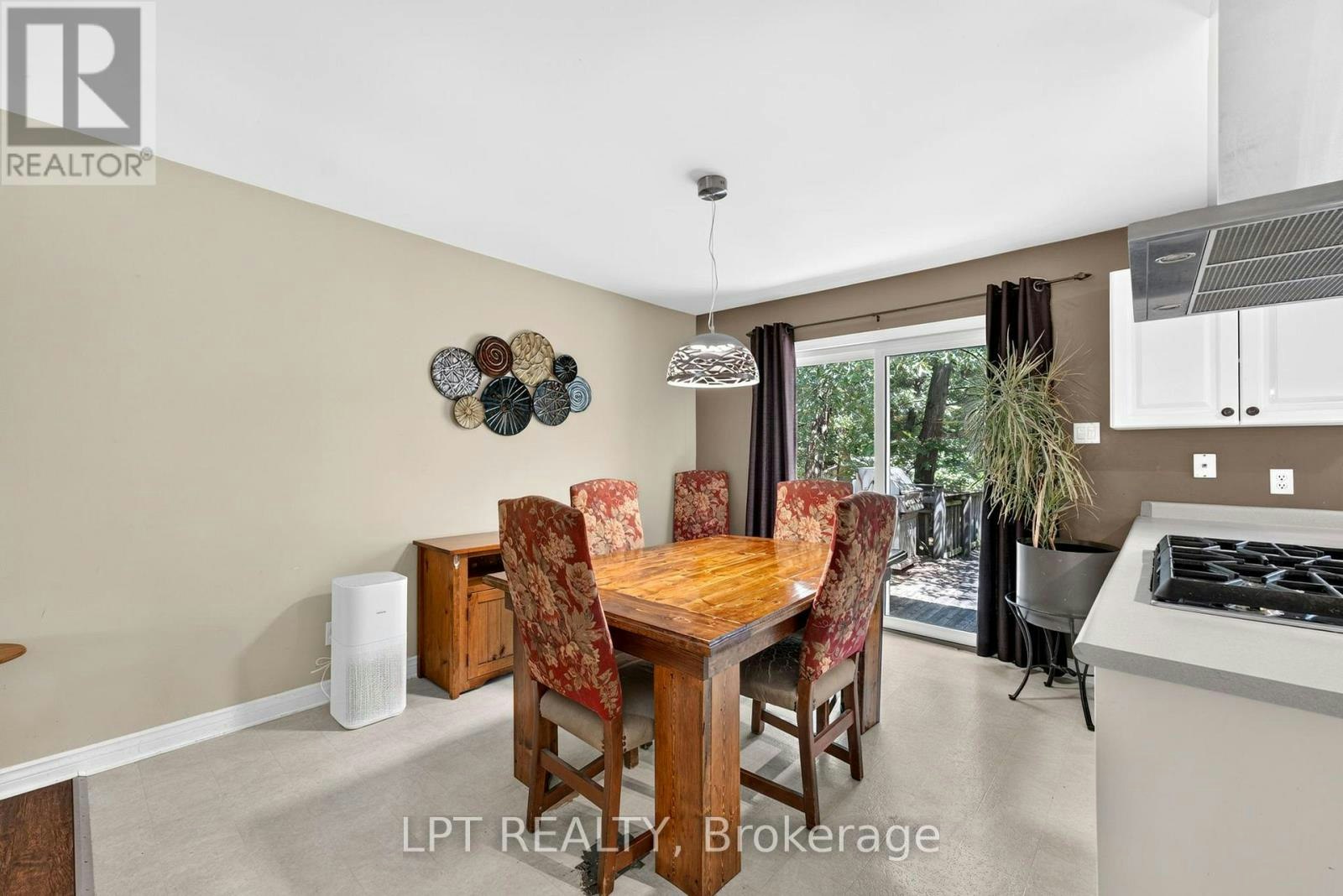 7806 Alfred Crescent, Lambton Shores, ON, N0M 2L0 - 14