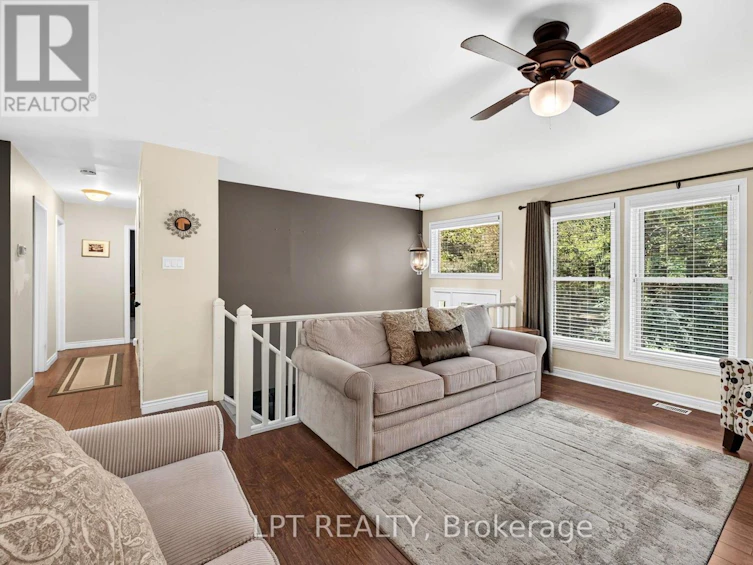 7806 Alfred Crescent, Lambton Shores, ON, N0M 2L0 - 10