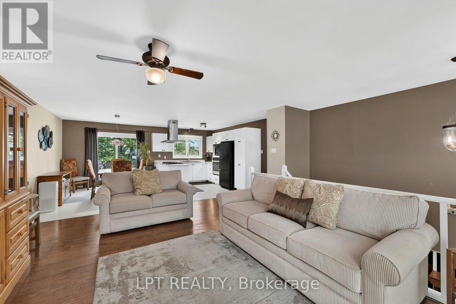 7806 Alfred Crescent, Lambton Shores, ON, N0M 2L0 - 11