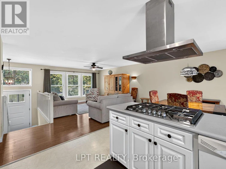 7806 Alfred Crescent, Lambton Shores, ON, N0M 2L0 - 17