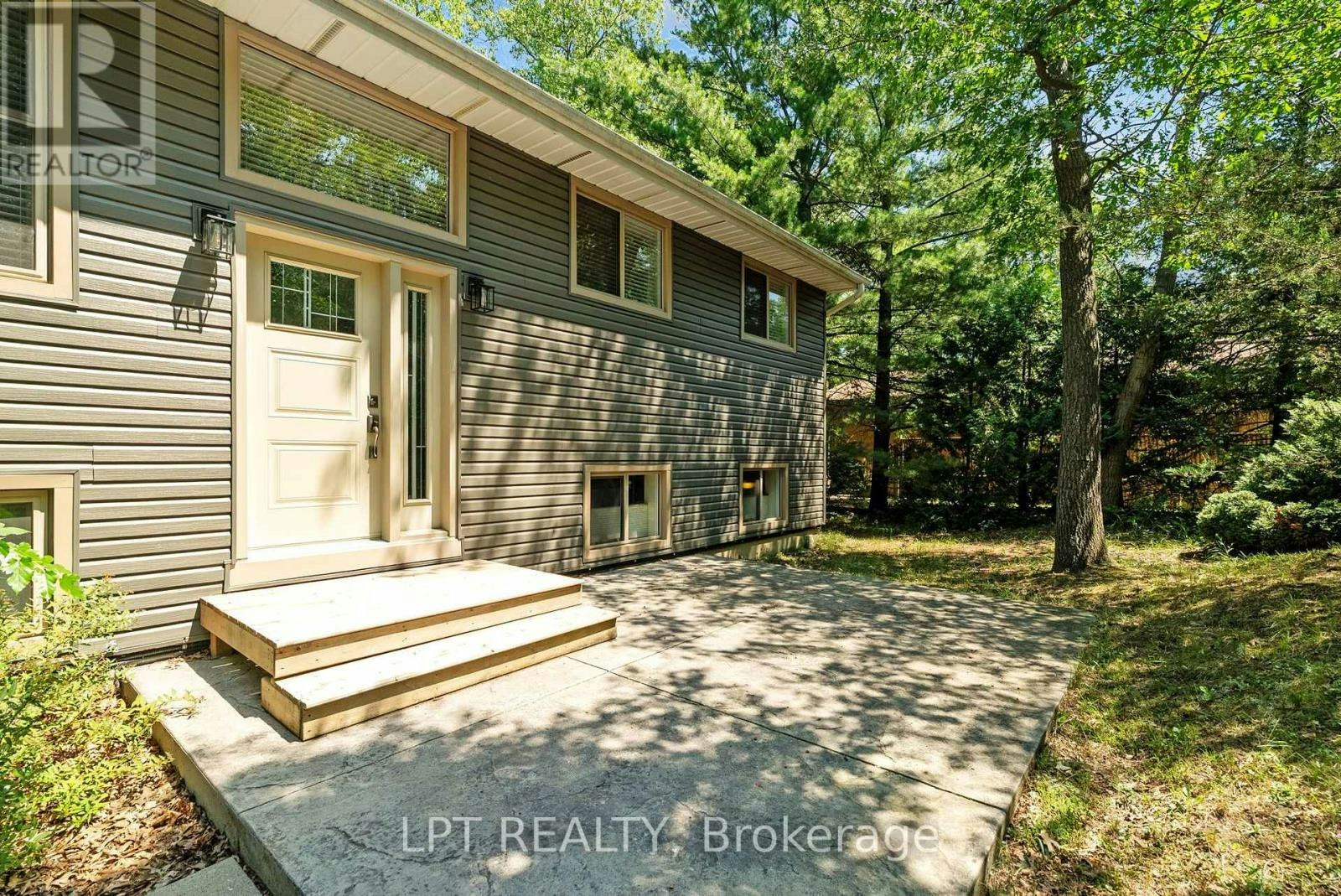 7806 Alfred Crescent - 4