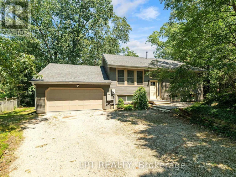 7806 Alfred Crescent, Lambton Shores, ON, N0M 2L0
