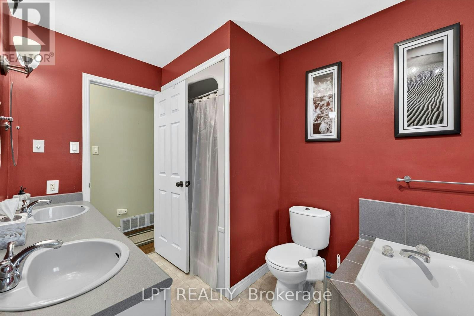 7806 Alfred Crescent, Lambton Shores, ON, N0M 2L0 - 29