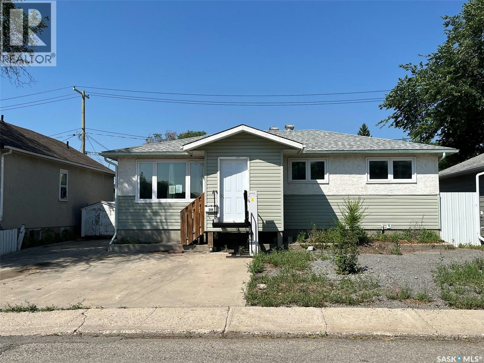 344 Wascana Street, Regina, SK, S4R 4H9