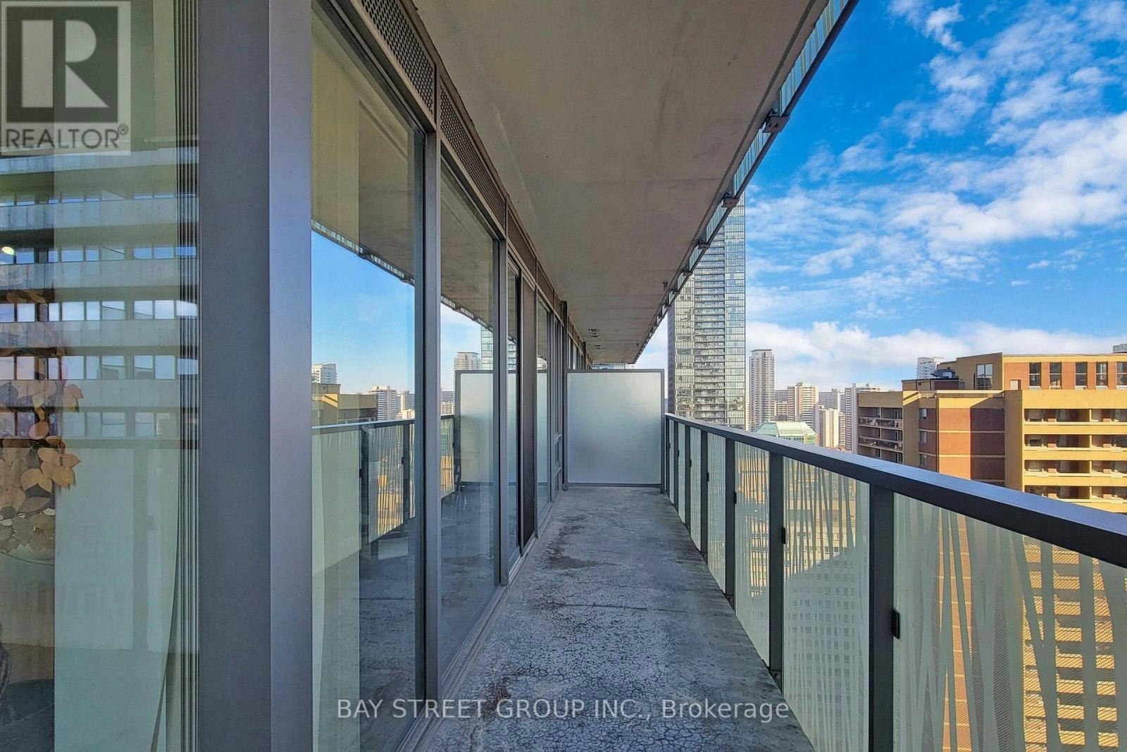 2205-50 Charles Street E, Toronto, ON, M4Y 1T1 - 13