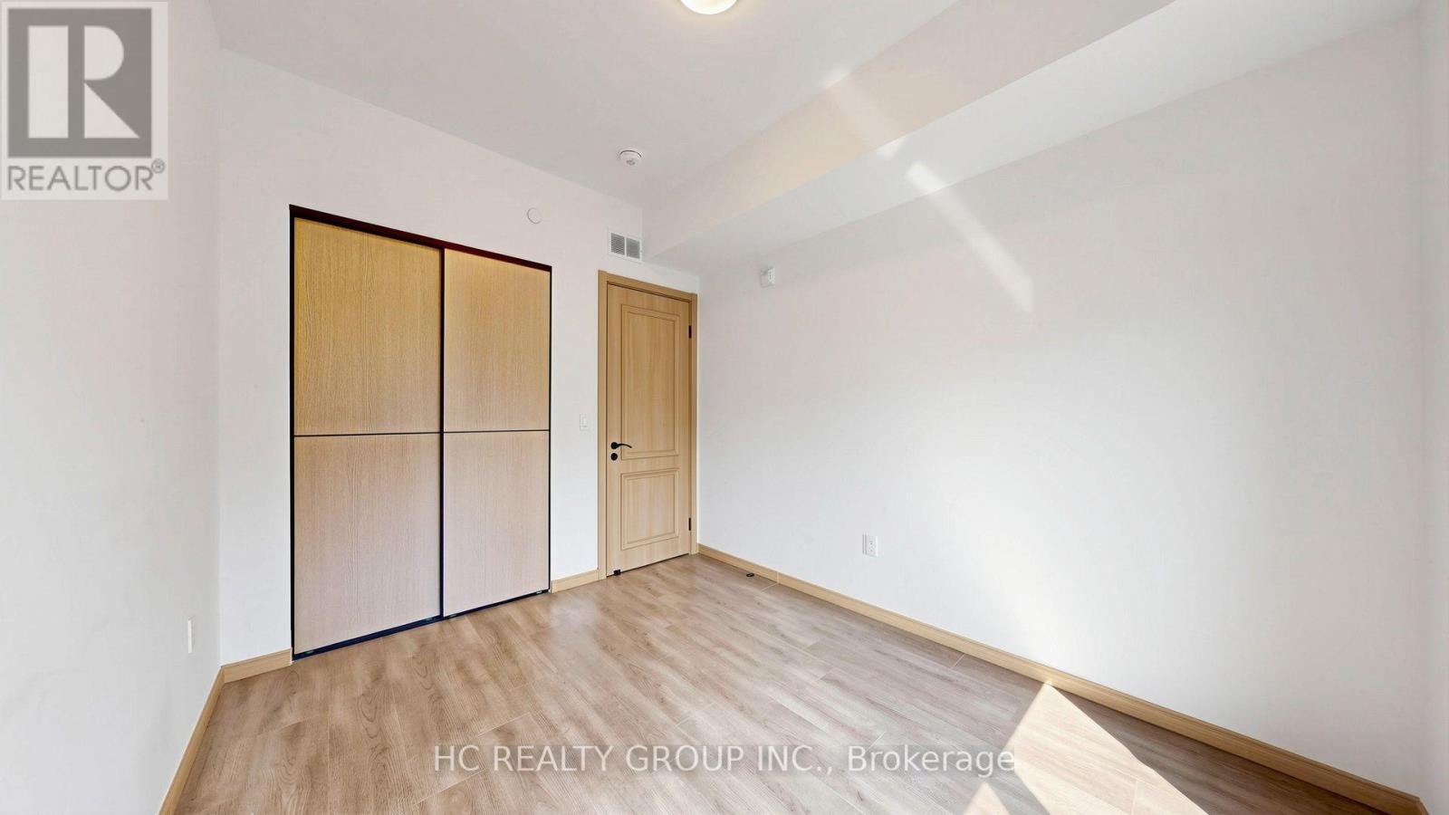 60 Morecambe Gate, Toronto, ON, M1W 0A9 - 27