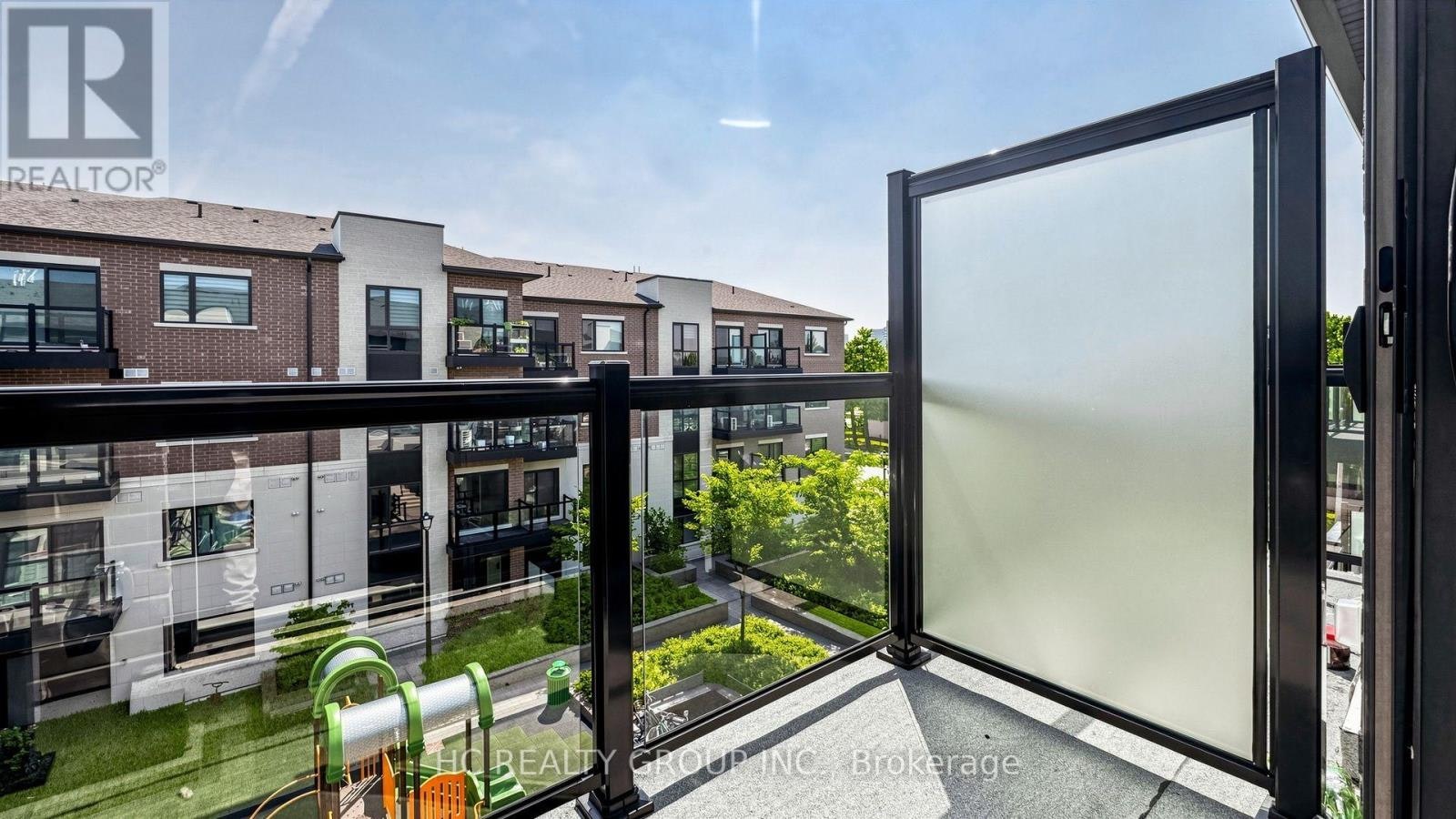 60 Morecambe Gate, Toronto, ON, M1W 0A9 - 30