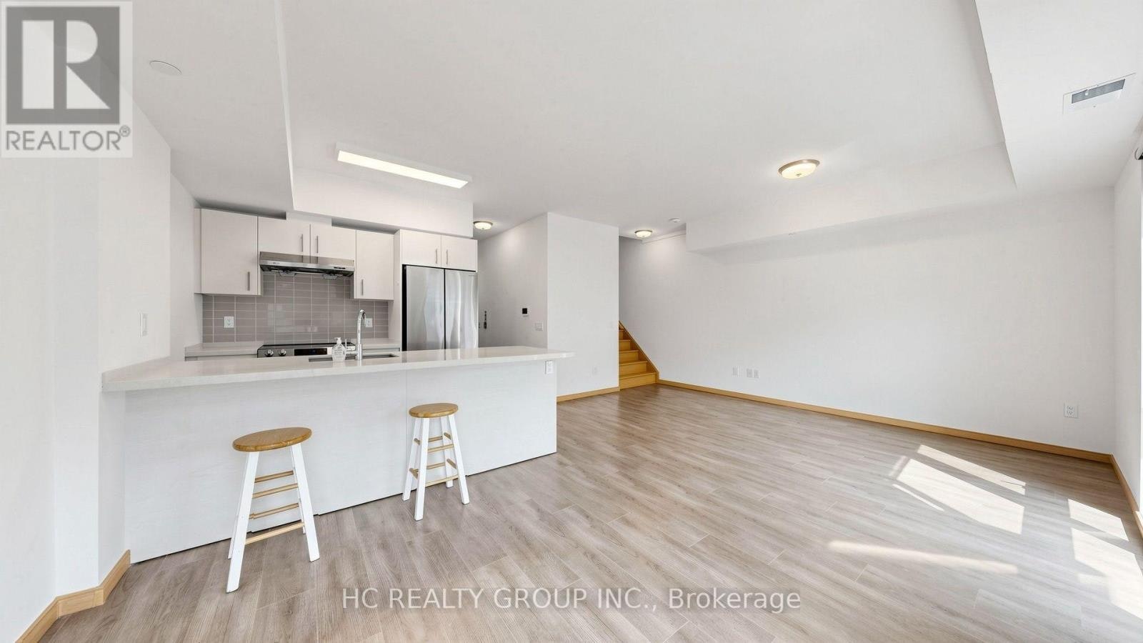 60 Morecambe Gate, Toronto, ON, M1W 0A9 - 13