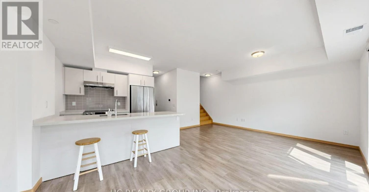 60 Morecambe Gate, Toronto, ON, M1W 0A9 - 13