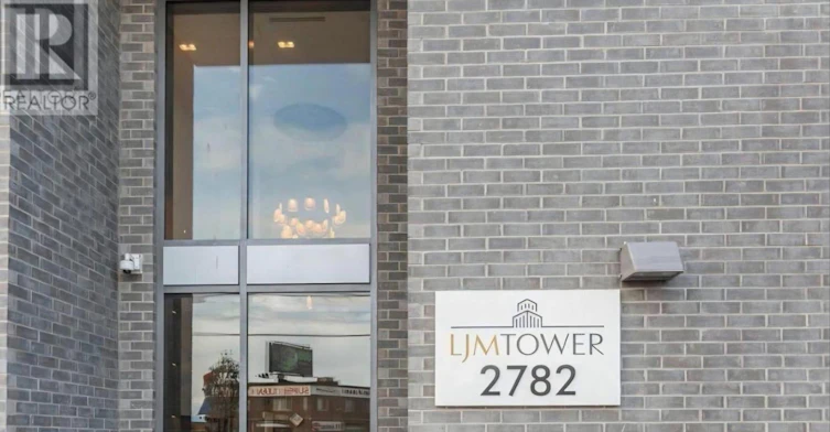 420-2782 Barton Street E, Hamilton, ON, L8E 0L3 - 2