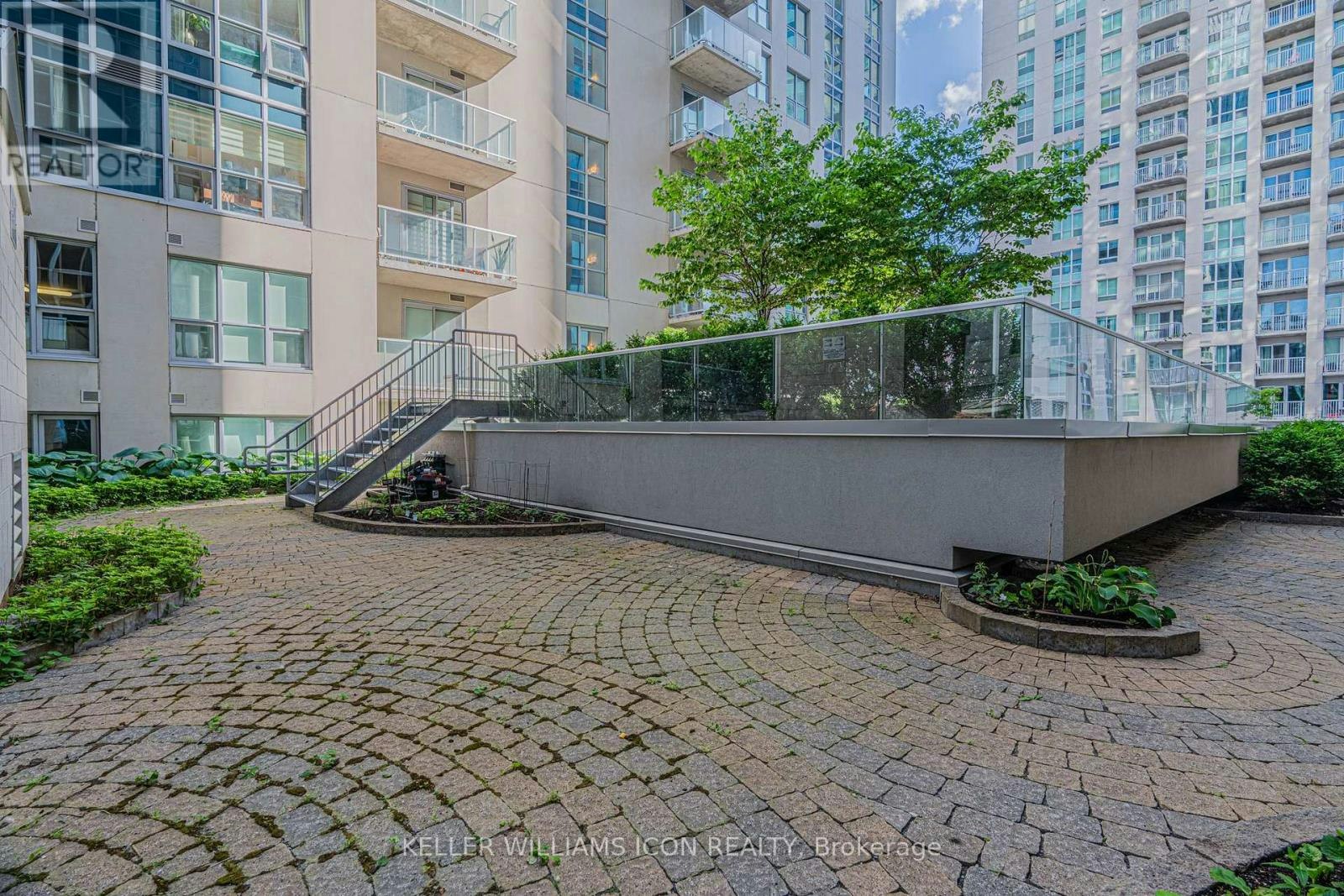 1202-242 Rideau Street, Ottawa, ON, K1N 0B7 - 24