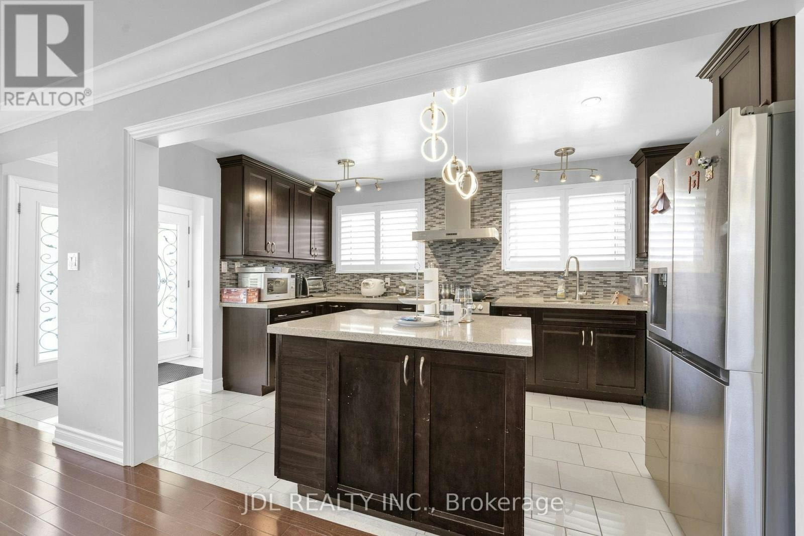 53 Southdale Drive, Markham, ON, L3P 1J6 - 8