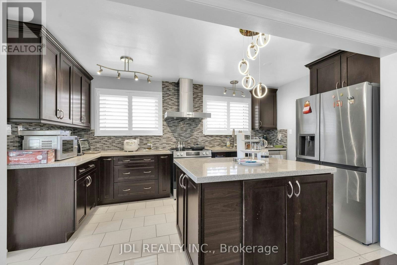 53 Southdale Drive, Markham, ON, L3P 1J6 - 9