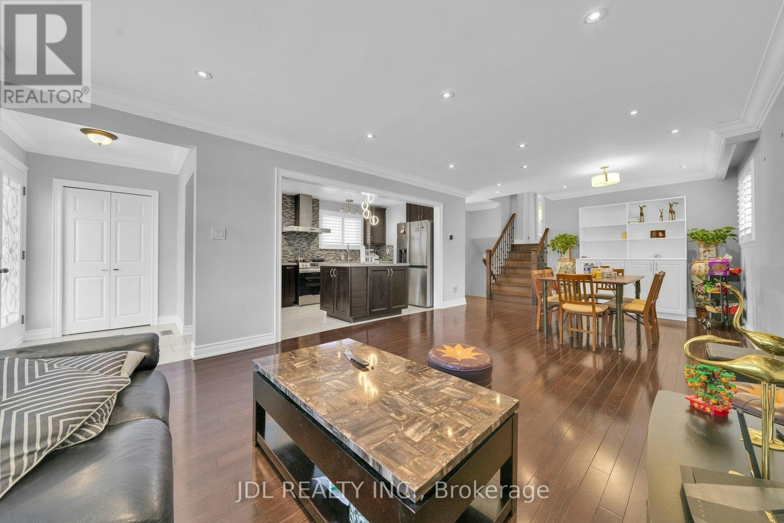 53 Southdale Drive, Markham, ON, L3P 1J6