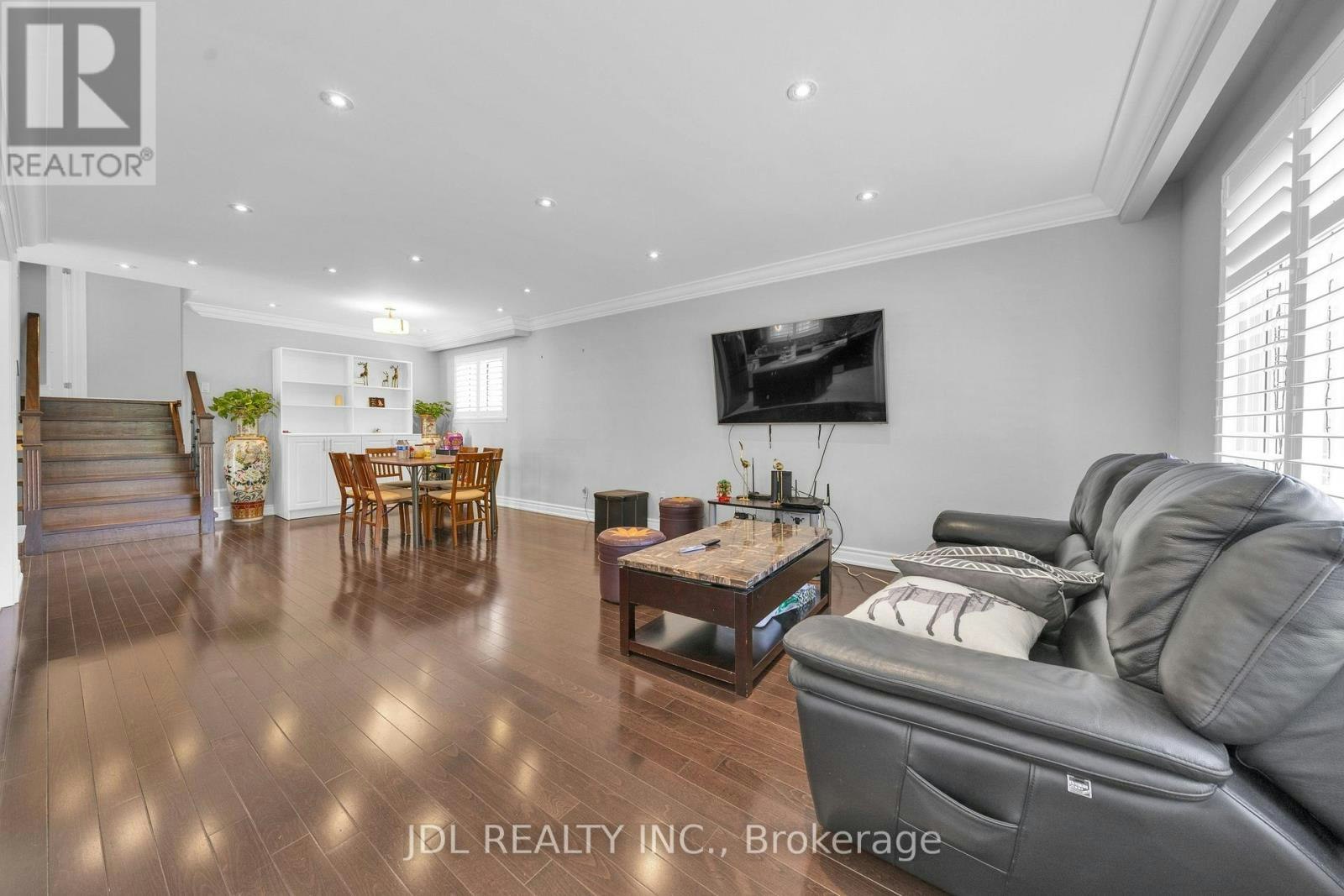 53 Southdale Drive, Markham, ON, L3P 1J6 - 2