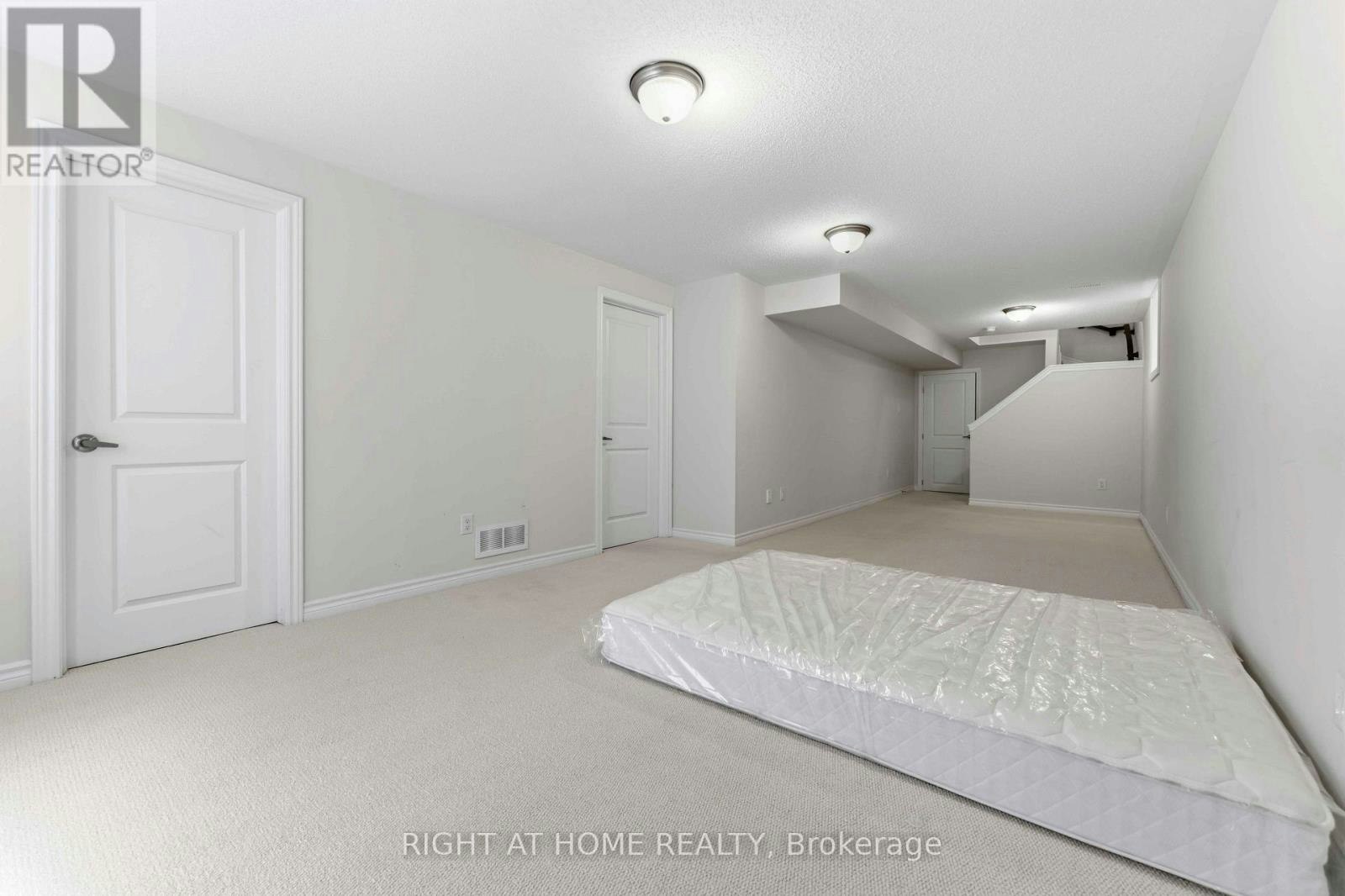 432 Meadowbreeze Drive, Ottawa, ON, K2M 0L2 - 21