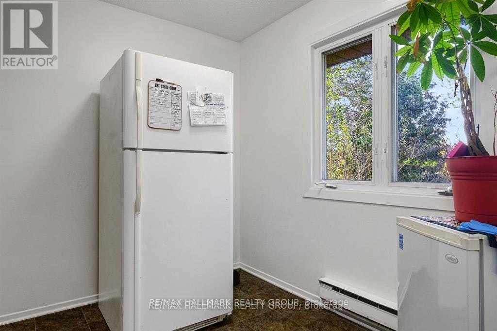 51-43 Haxby Private, Ottawa, ON, K1T 3B7 - 16