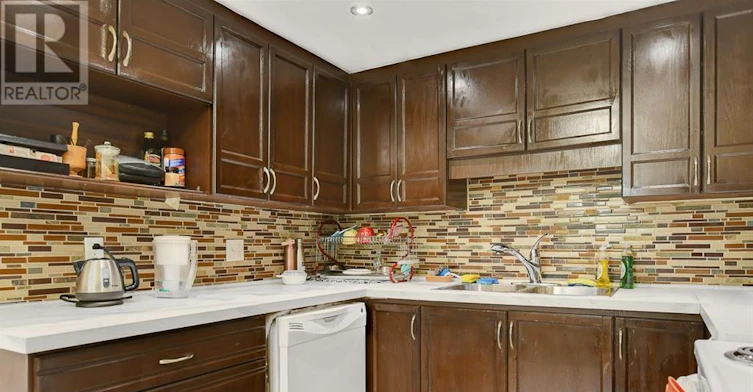 51-43 Haxby Private, Ottawa, ON, K1T 3B7 - 14