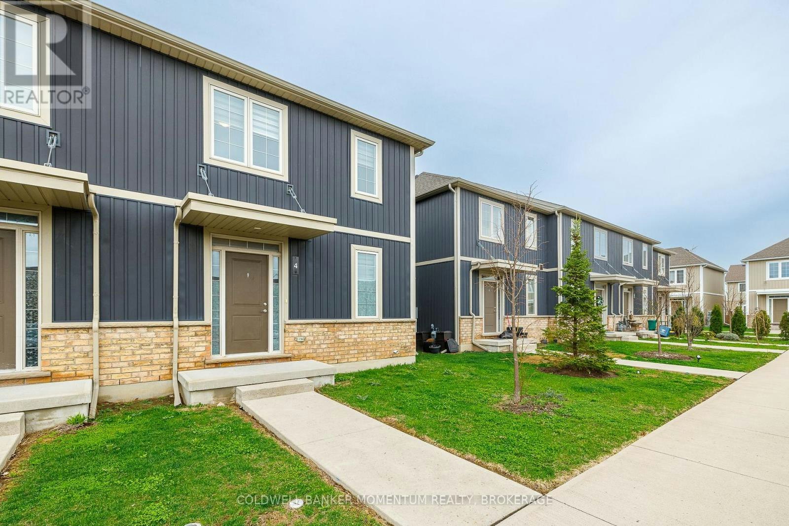 4-18 Corbin Street, St. Catharines, ON, L2P 0E8 - 2