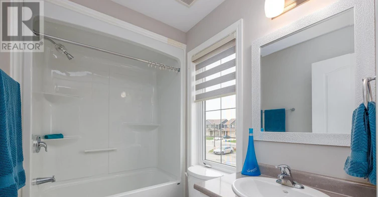 4-18 Corbin Street, St. Catharines, ON, L2P 0E8 - 18