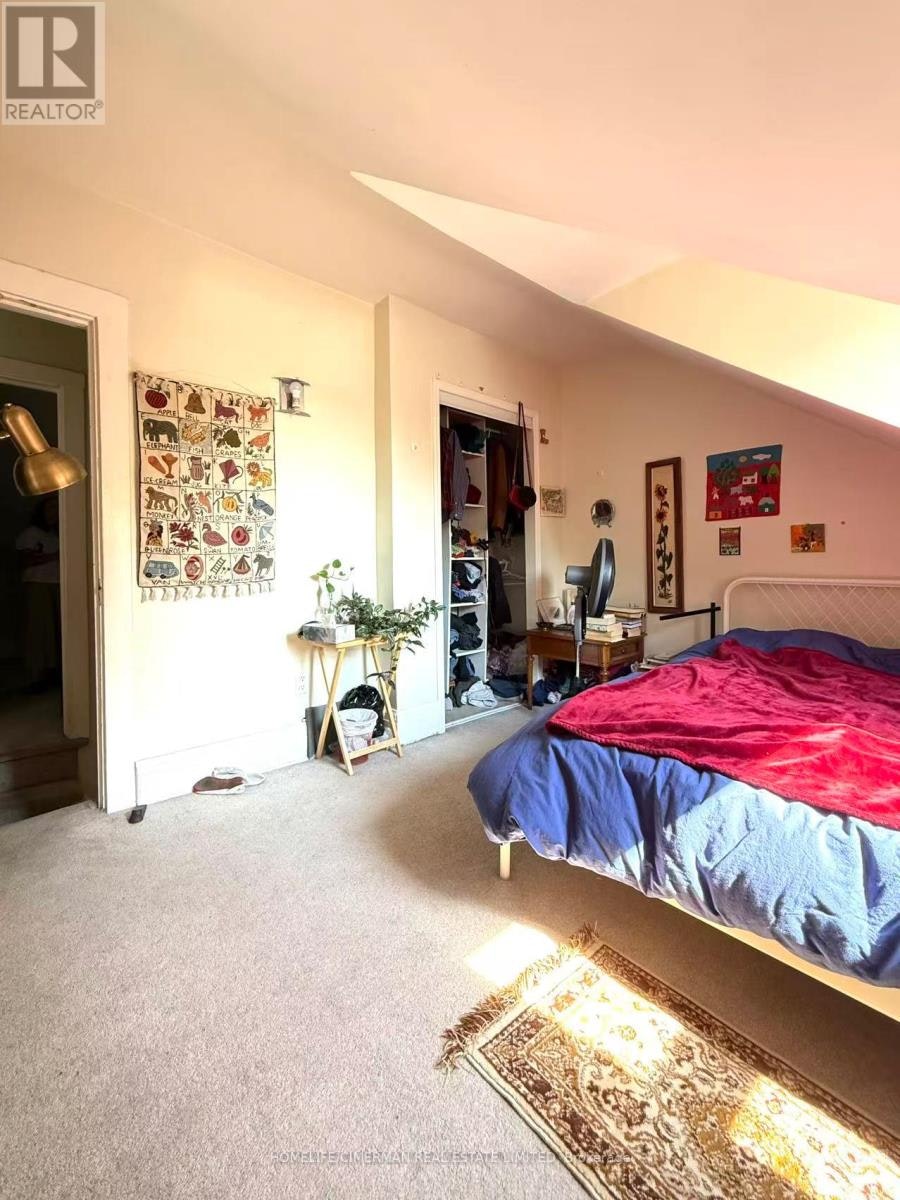 UPPER-6 Givins Street, Toronto, ON, M6J 2X6 - 7