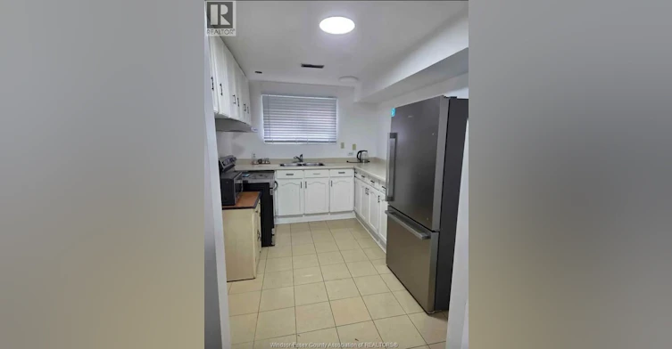 LOWER-2997 Regis Avenue, Windsor, ON, N0R 1V7 - 9