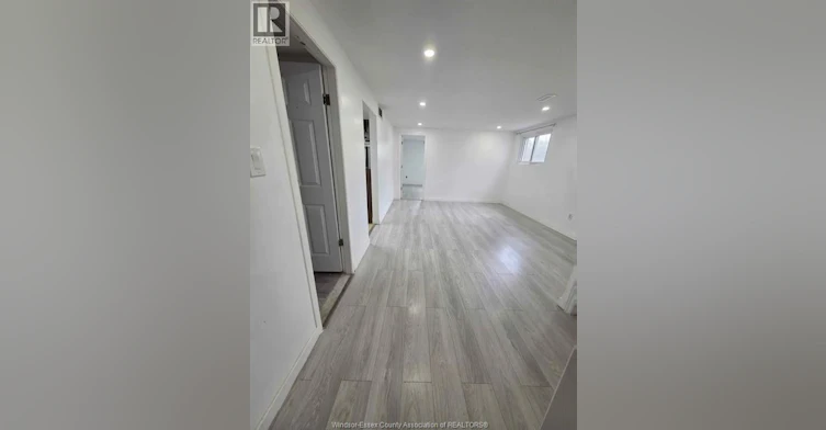 LOWER-2997 Regis Avenue, Windsor, ON, N0R 1V7 - 6