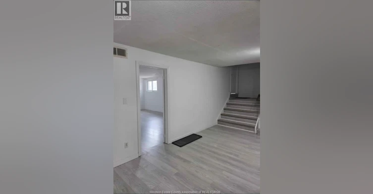 LOWER-2997 Regis Avenue, Windsor, ON, N0R 1V7 - 4