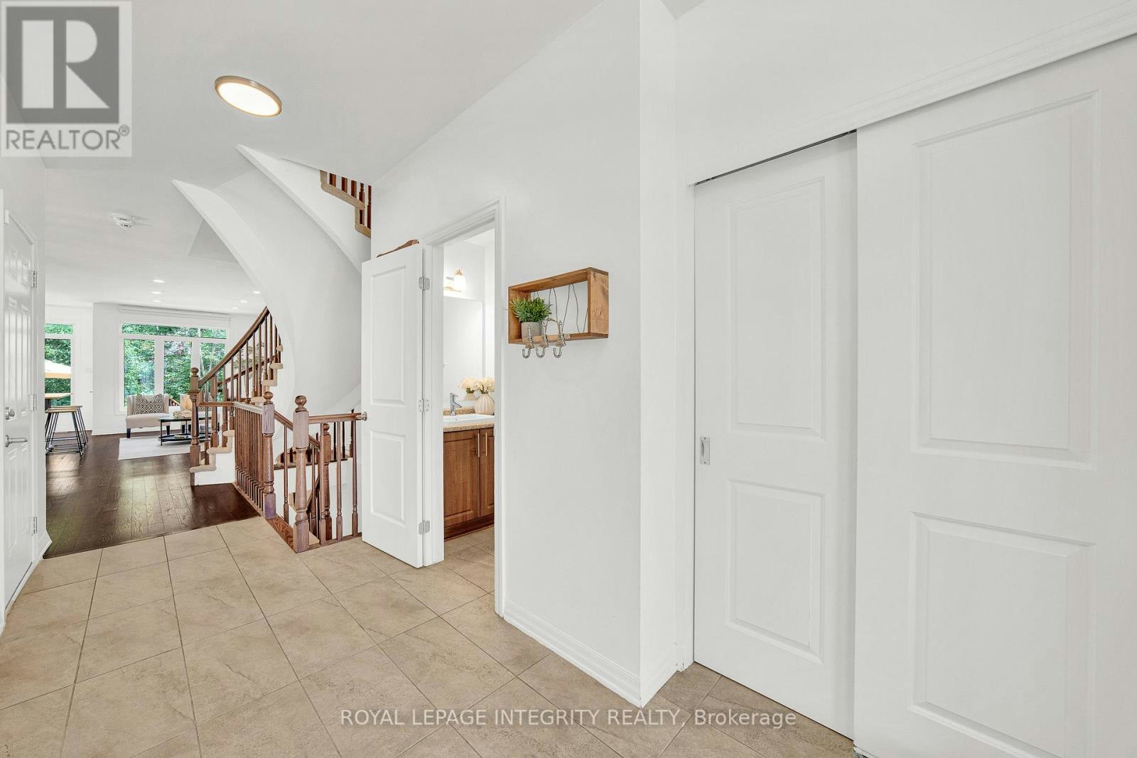 114 Hawkeswood Drive, Ottawa, ON, K4M 0C1 - 4