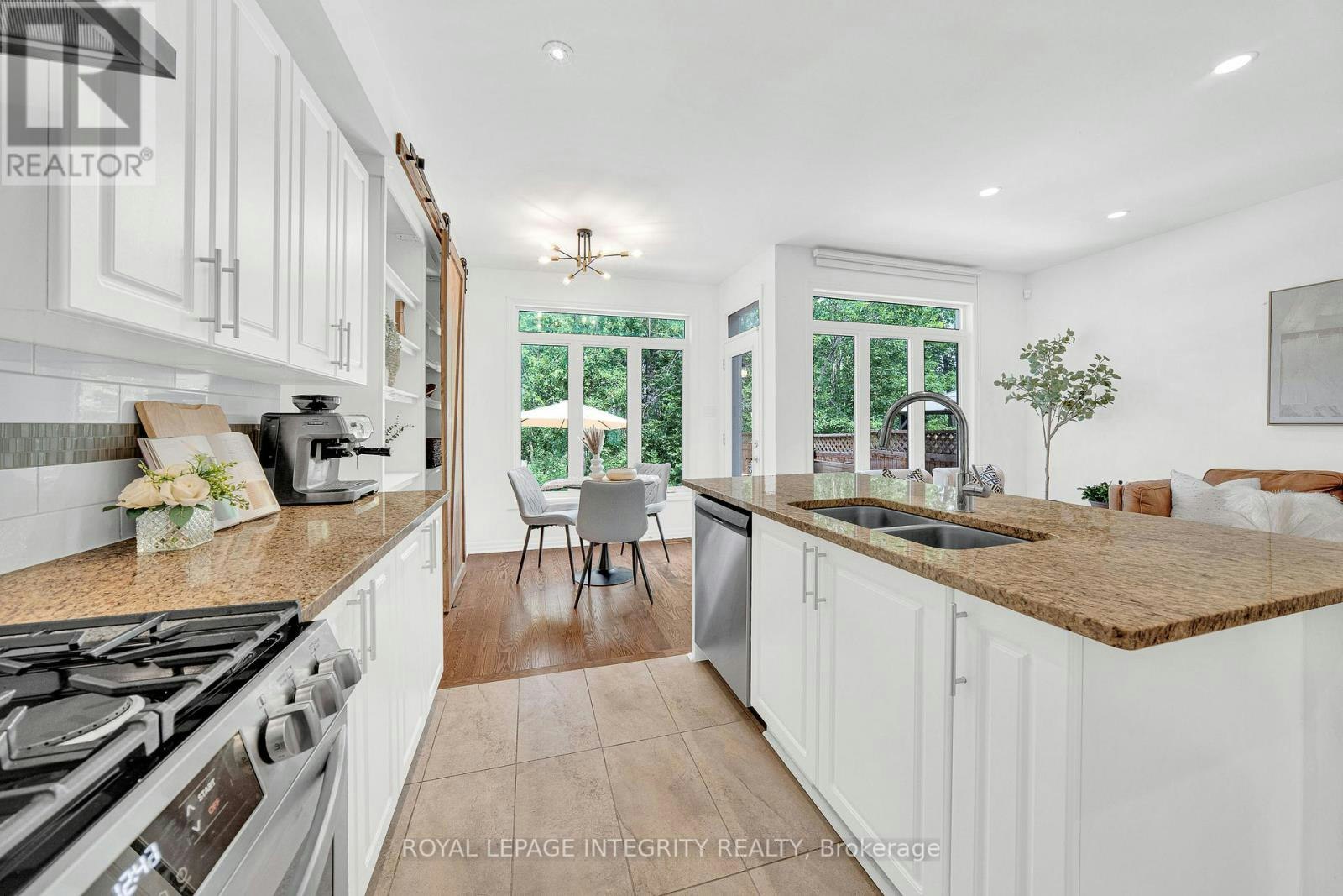 114 Hawkeswood Drive, Ottawa, ON, K4M 0C1 - 17