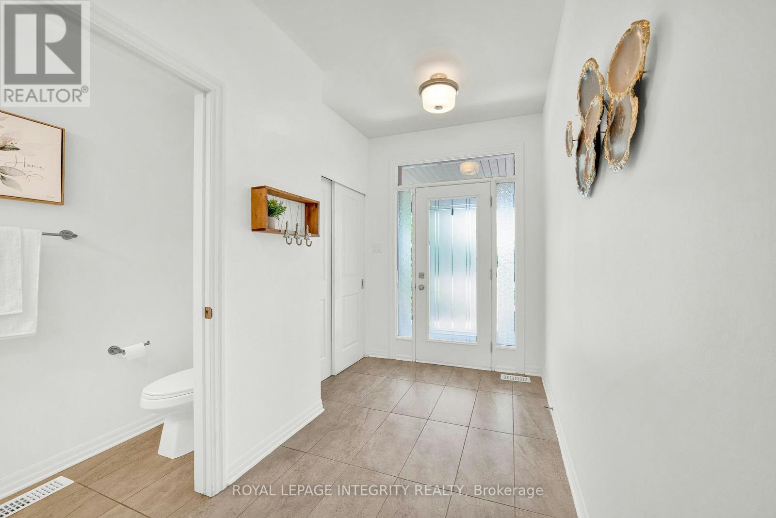 114 Hawkeswood Drive, Ottawa, ON, K4M 0C1 - 3