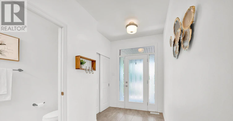 114 Hawkeswood Drive, Ottawa, ON, K4M 0C1 - 3